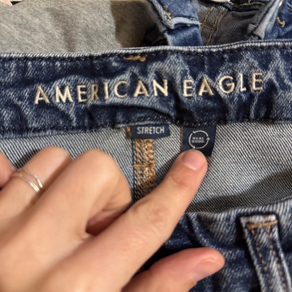 American Eagle Outfitters Curvy Straight Leg Jeans - Picture 8 of 10